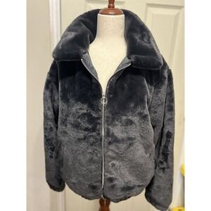 Hollister Women's Small Jacket Faux‎ Fur Very Soft